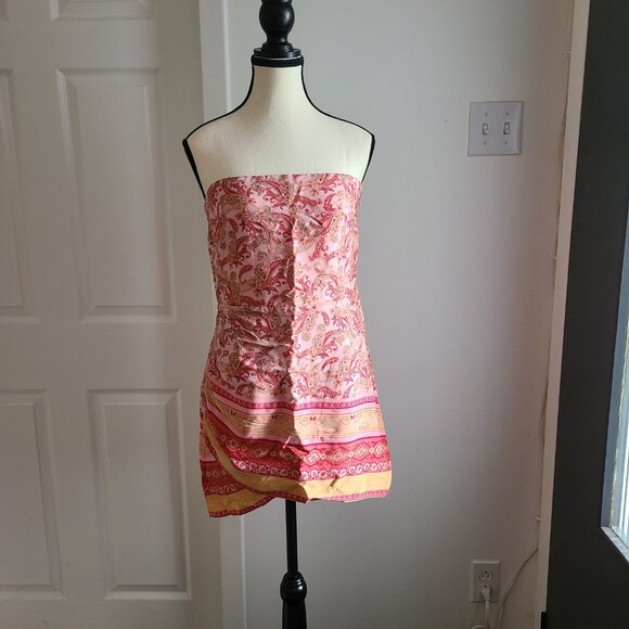 VICI Kimberly Strapless Printed Mini Dress - Picture 5 of 7